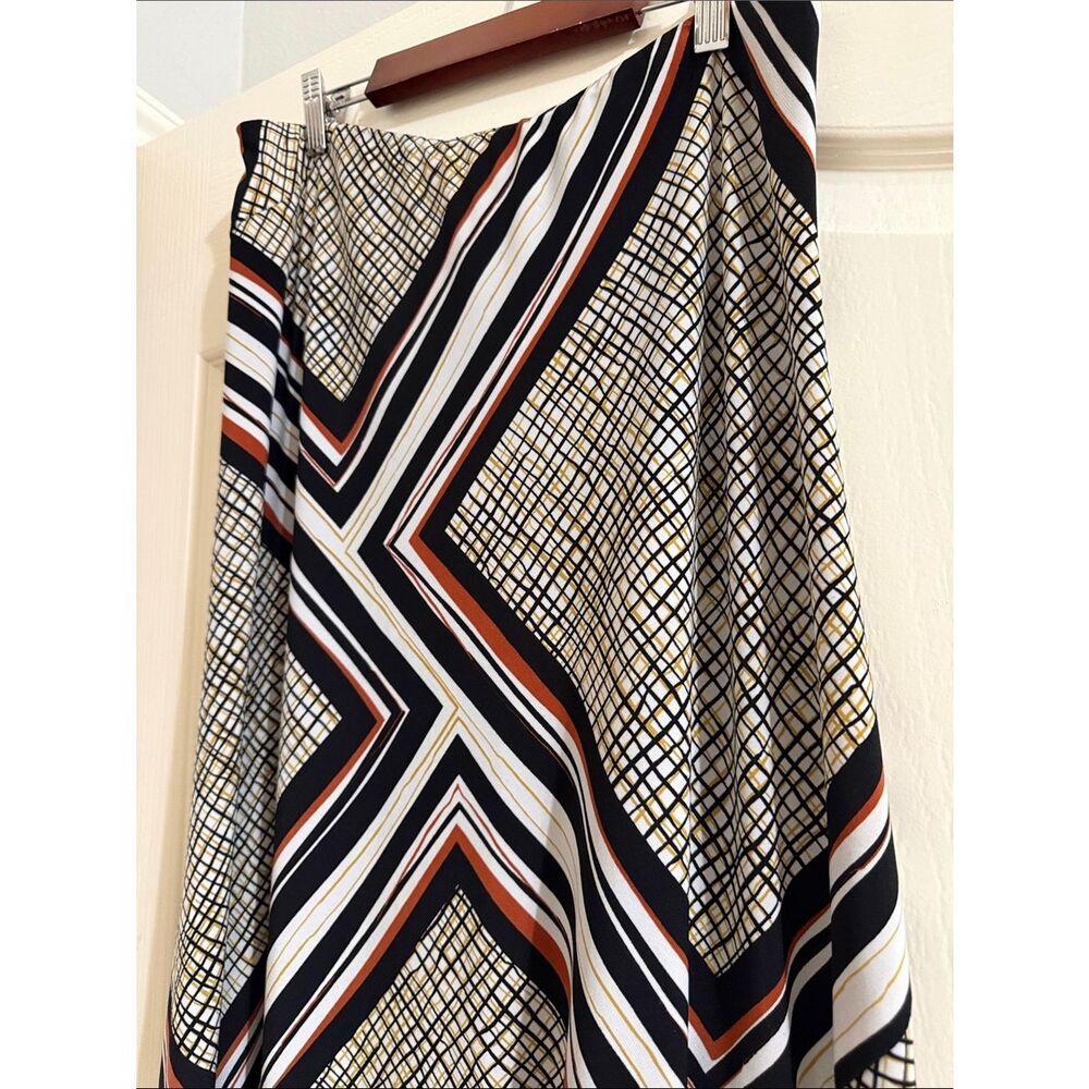 Vintage Donna Karan Asymmetric Geometric Print Midi Skirt - Black, White & Rust - Picture 3 of 5